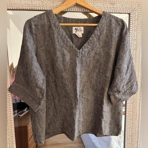 Andrea Jovine 100% Linen Top, Size M